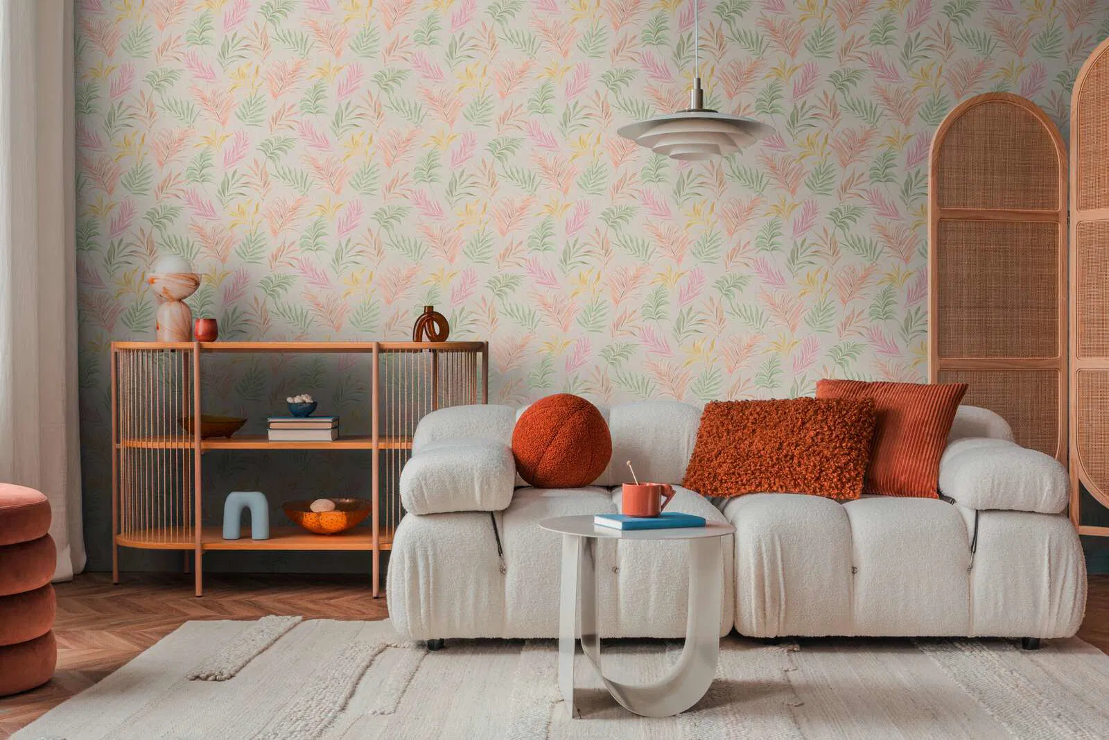Krēmkrāsas tapetes ar akvareļu palmu lapām pasteļtoņos, 3011053