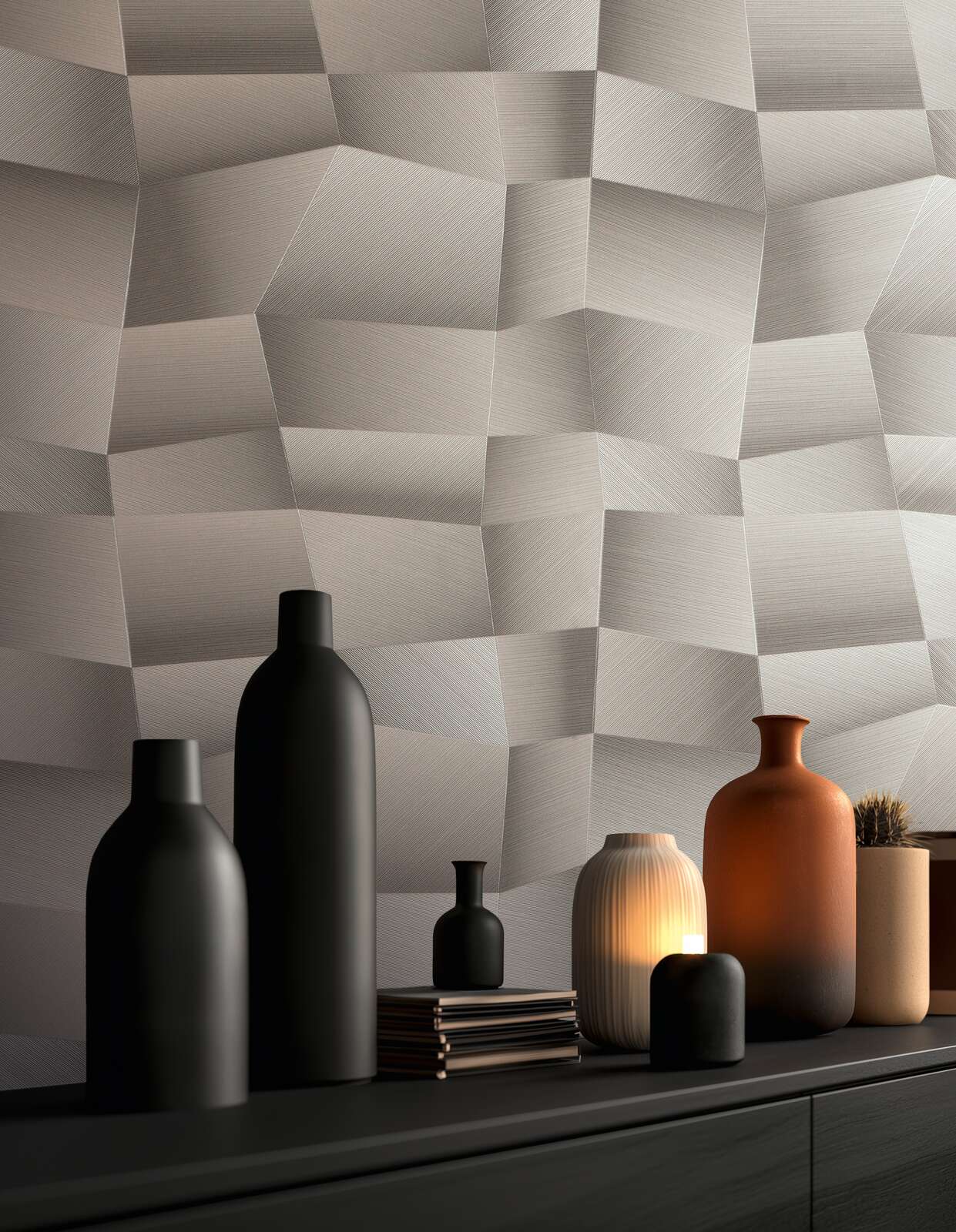 Pelēkas dizaina tapetes ar 3D faktūru drosmīgā viesistabas interjerā. SKU: 3012644.