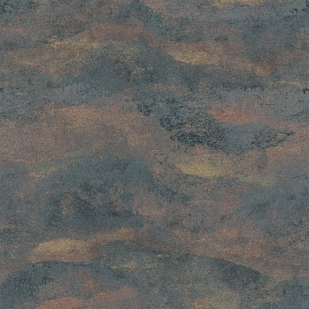 Flizelīna tapetes ar melniem viļņiem uz zelta akcentu - guļamistabas interjerā