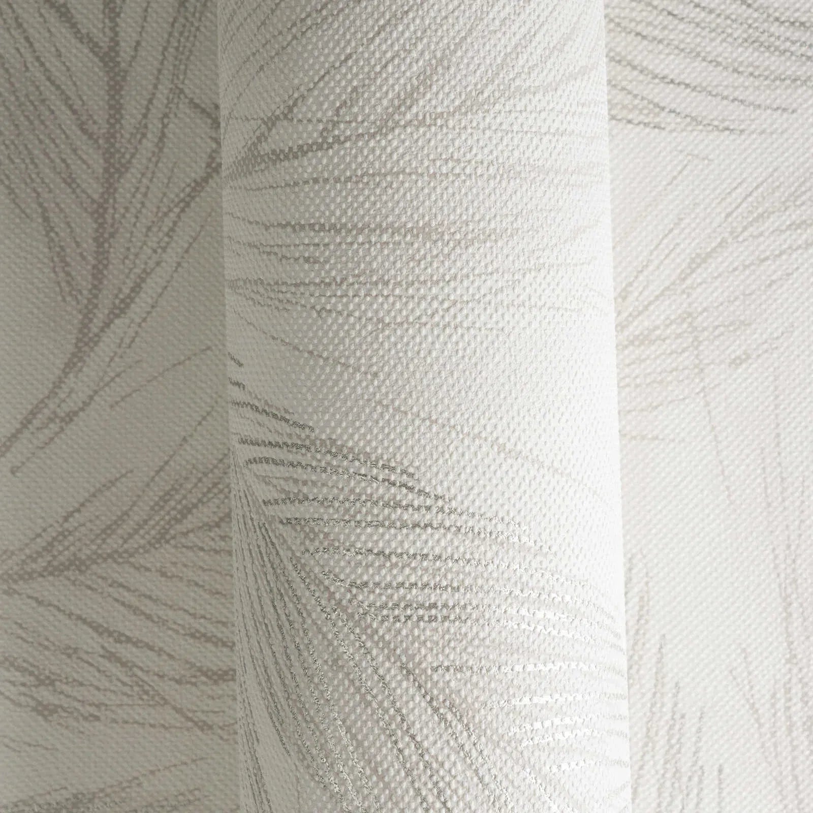 Gaišas tapetes siltos toņos ar spalvu rakstu un spīdumu | 3010662