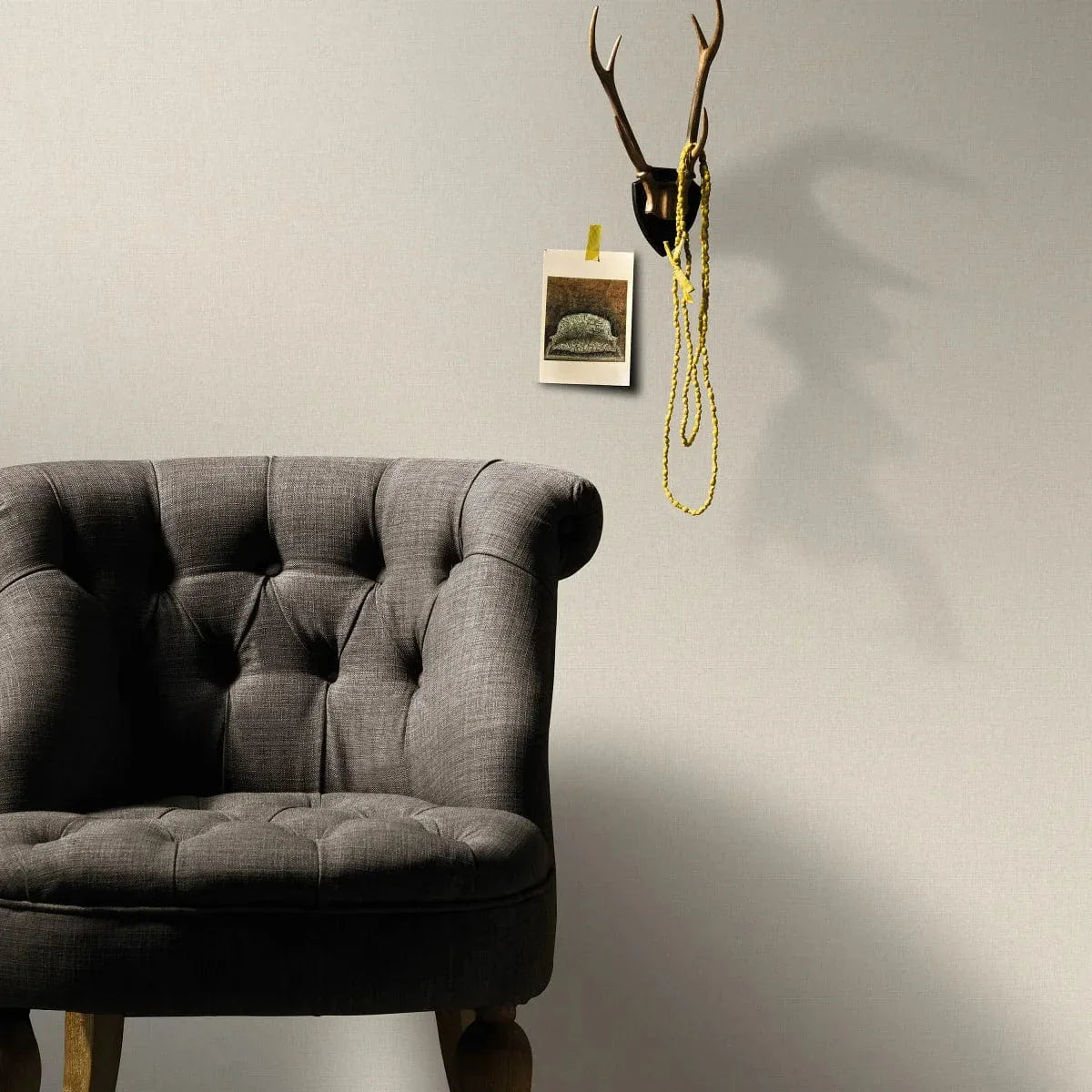 Flizelīna tapetes ar tekstila faktūru bēšā krāsu gammā – 3755706, 🚀