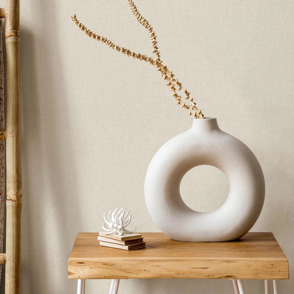 Flizelīna tapetes ar tekstila faktūru bēšā krāsu gammā – 3755706, 🚀