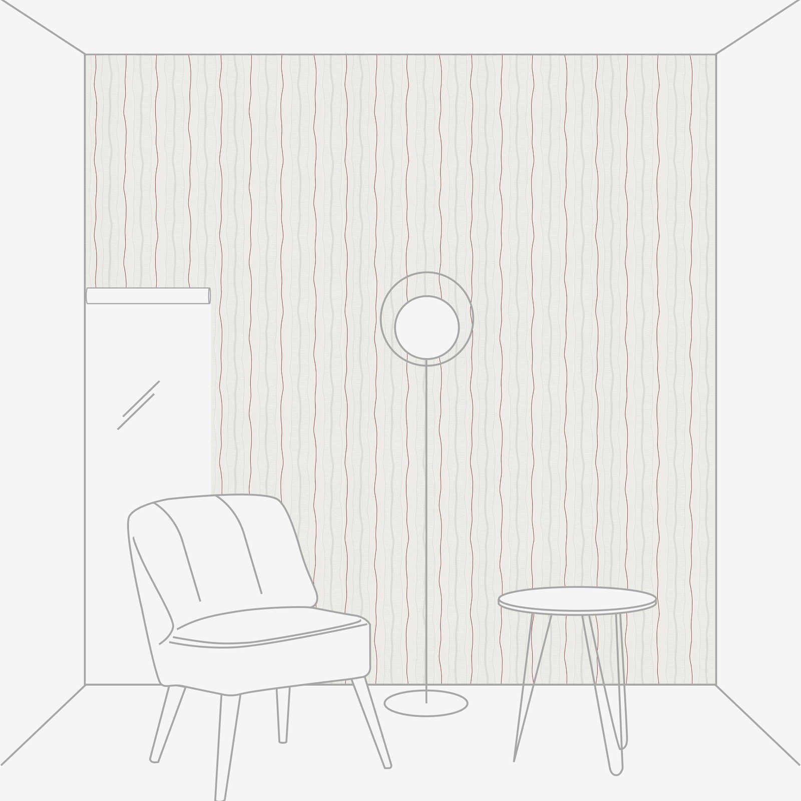 Svītrainas tapetes ar sarkaniem akcentiem krēmkrāsas interjeram un dinamiskam stilam