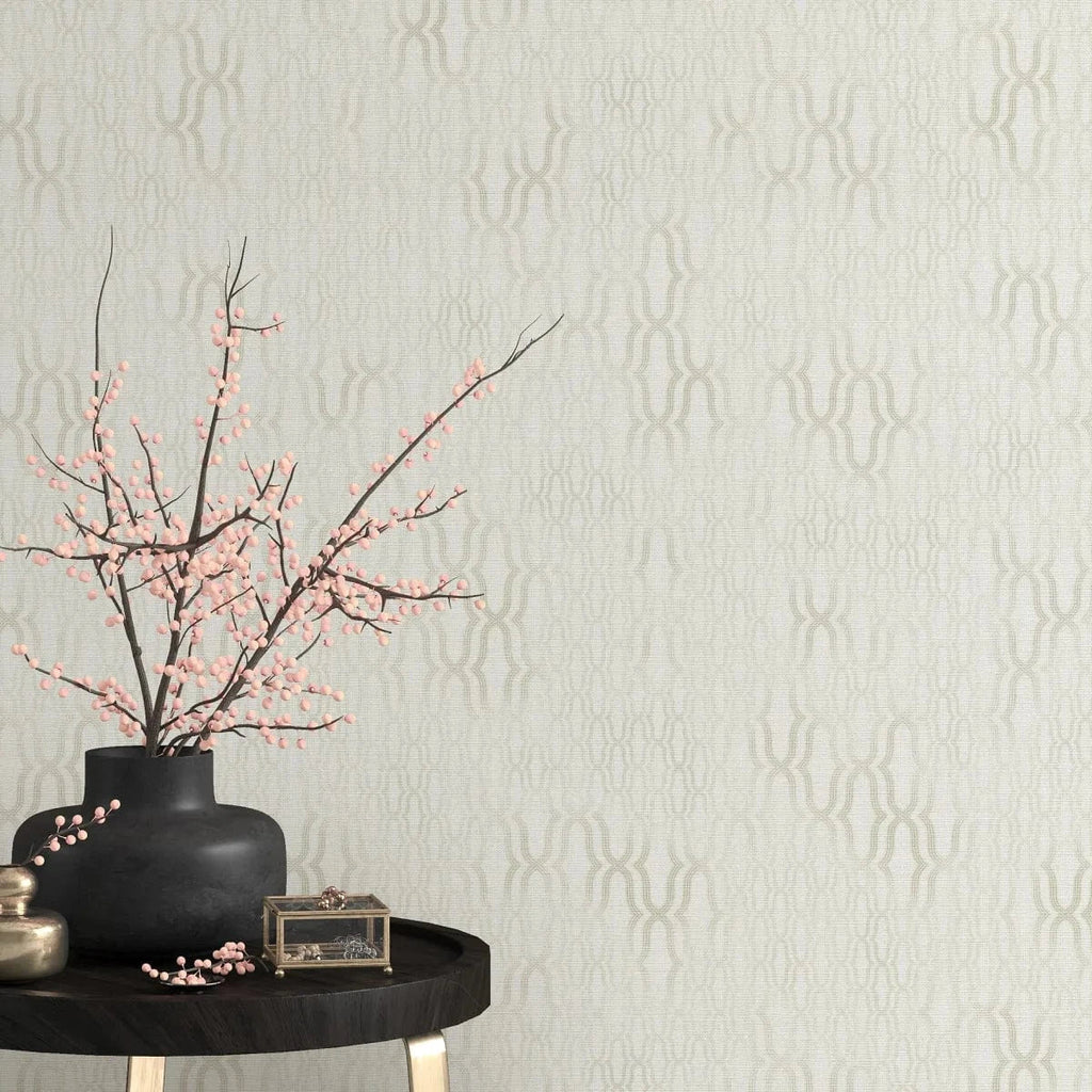 Gaišas ornamenta tapetes ar matētu efektu – klasiskam un elegantam interjeram  