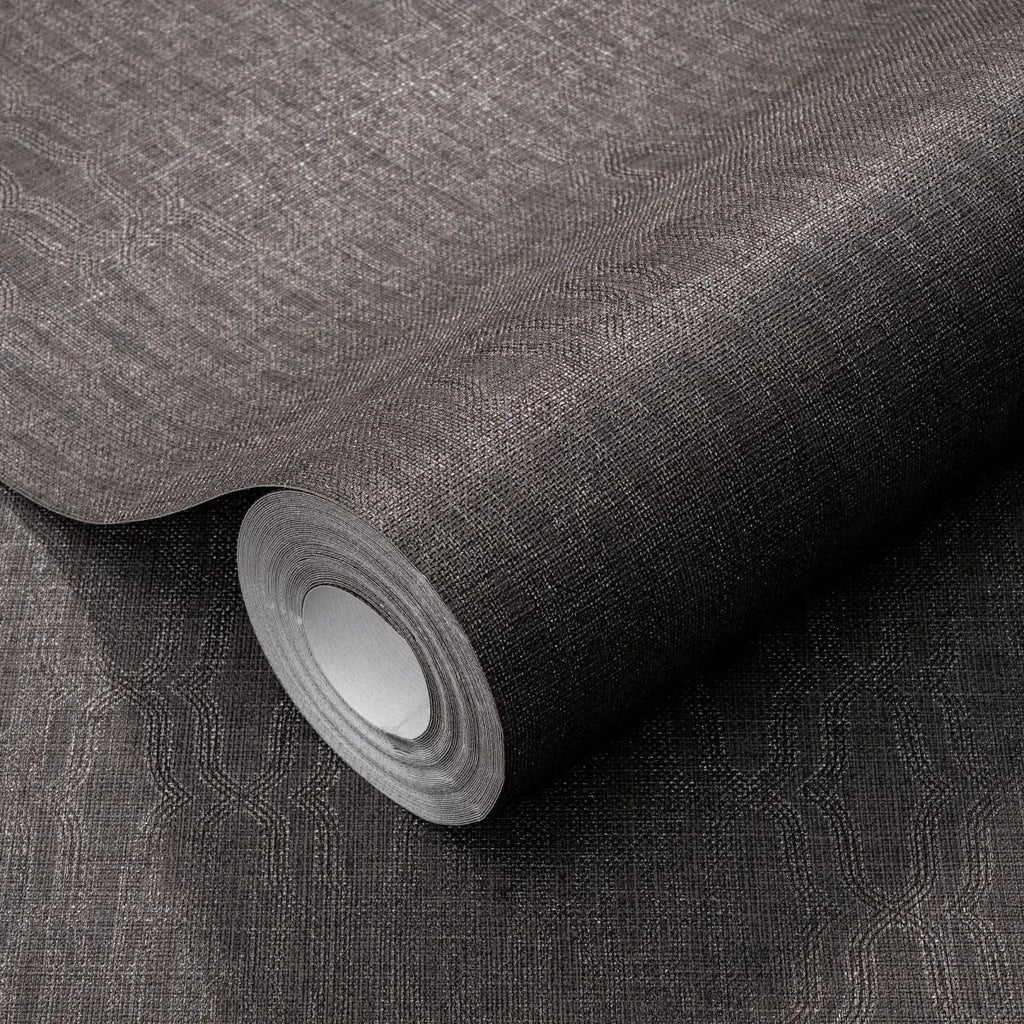 Tumši brūnas tapetes ar ornamentu – izsmalcināta tekstūra elegantai telpai  