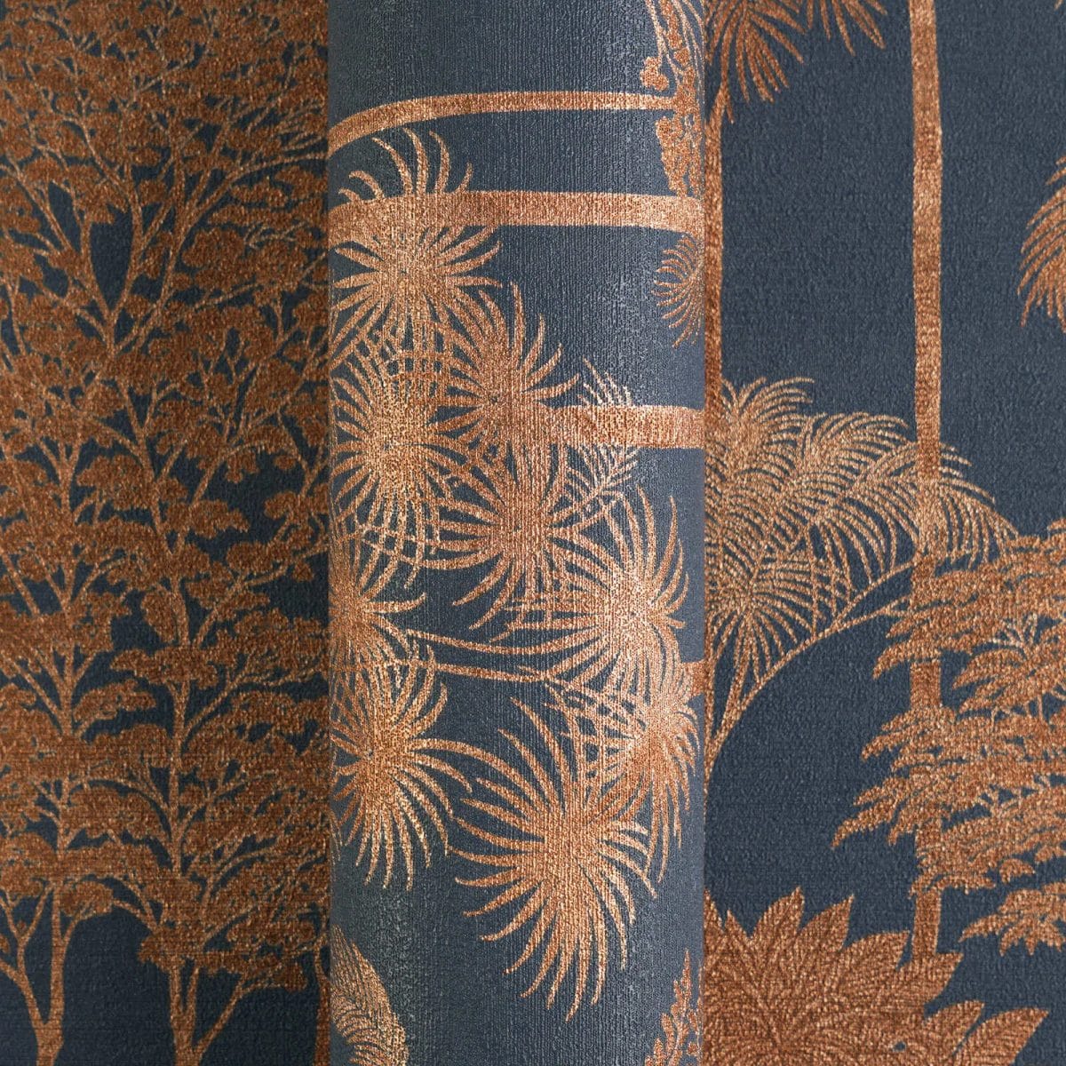 Brūni zilas tapetes ar palmu siluetu un nedaudz spīdīgu apdari | 3012110