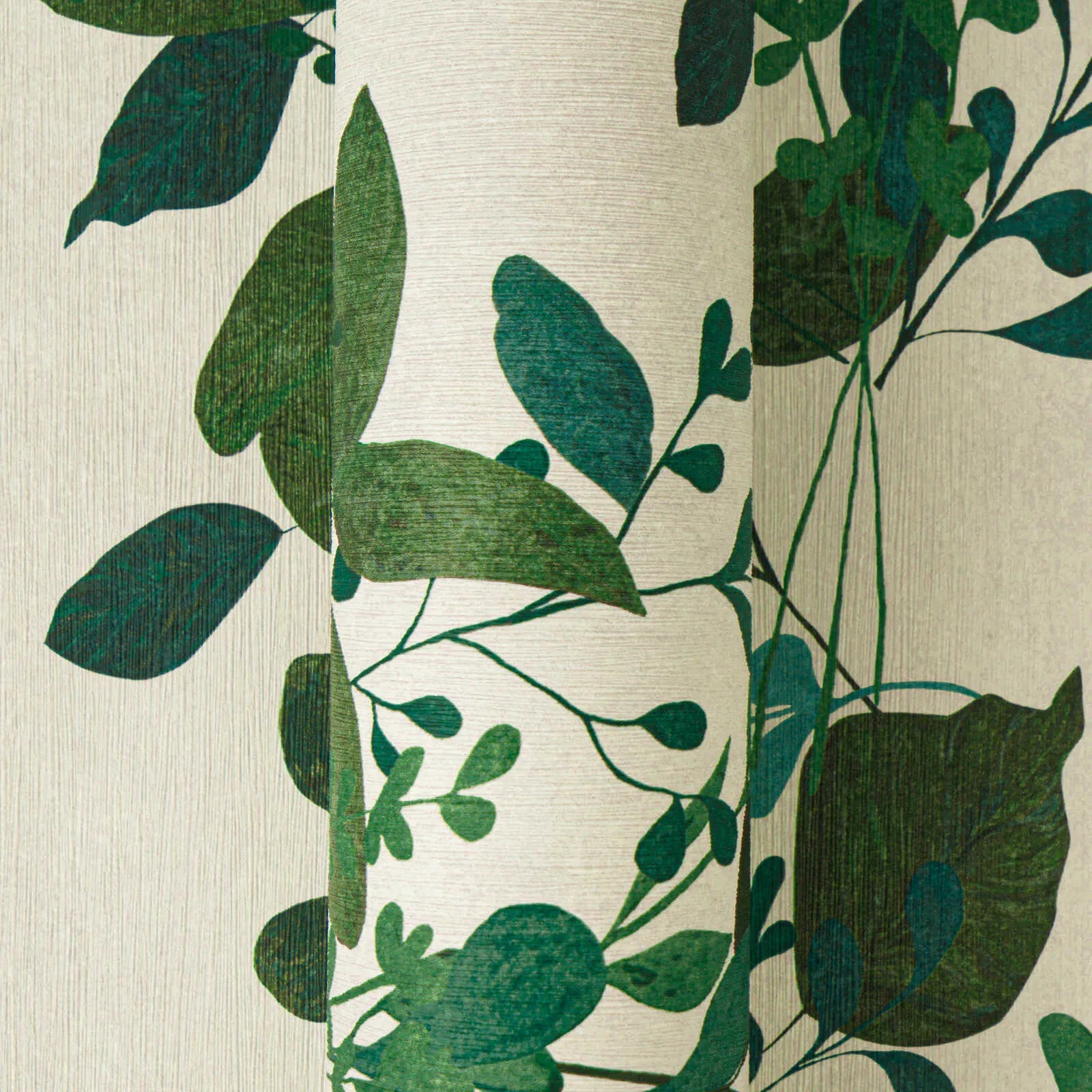 Zaļas neaustas tapetes ar lapainiem zariem un matētu faktūru | 3012474