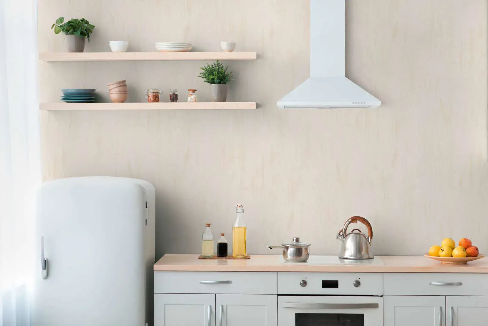 Krēmkrāsas tapetes ar smalku zāles dizainu un spīdumu | 3010637