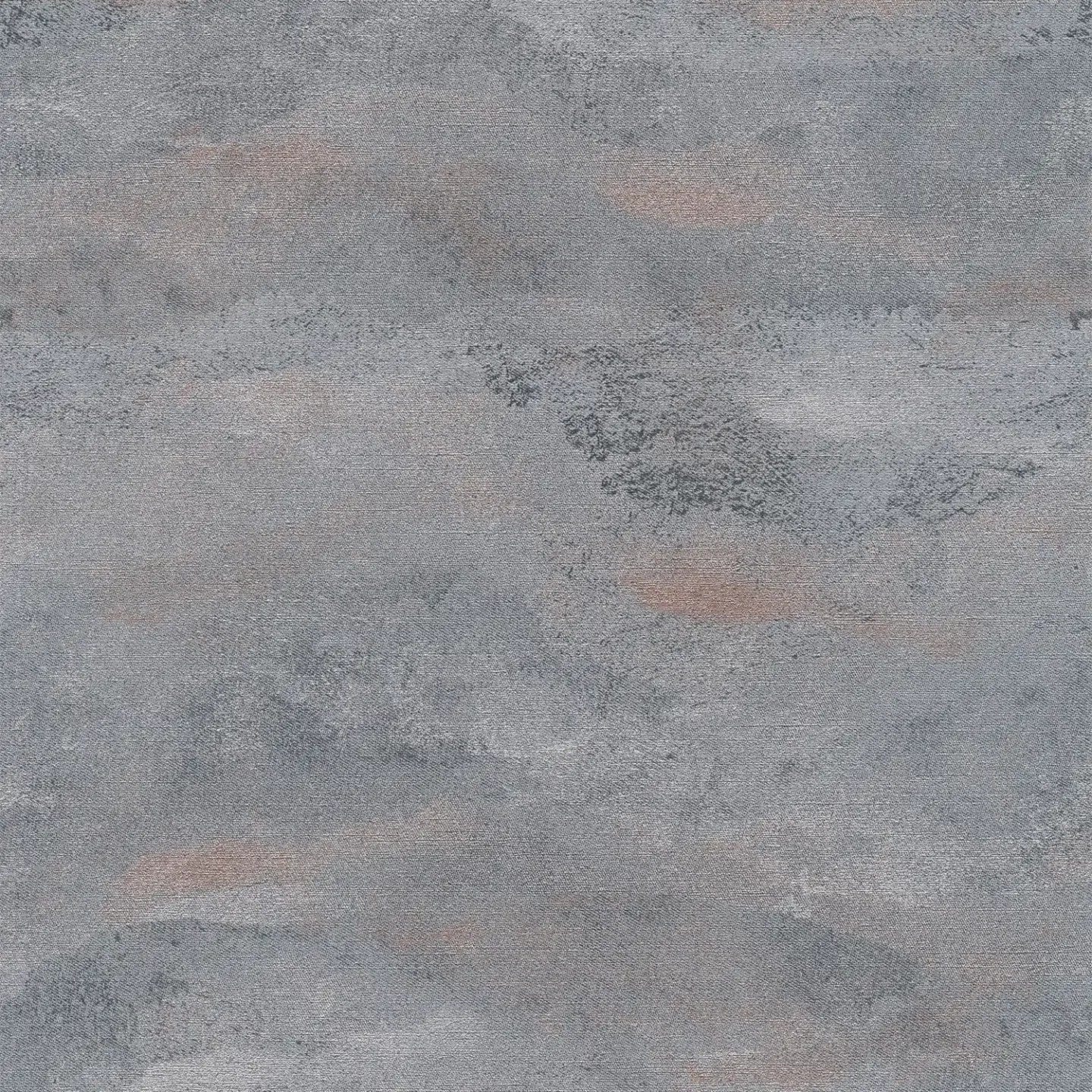 Pelēkas tapetes ar smalku viļņu struktūru un vieglu spīdumu - viesistabas interjerā