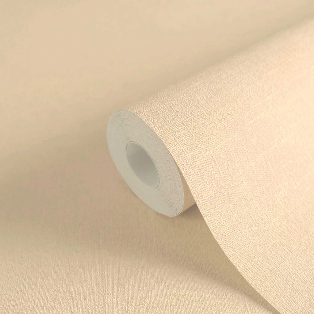 Tapetes smilškrāsas ar raupju struktūru un matētu virsmu - guļamistabas interjerā