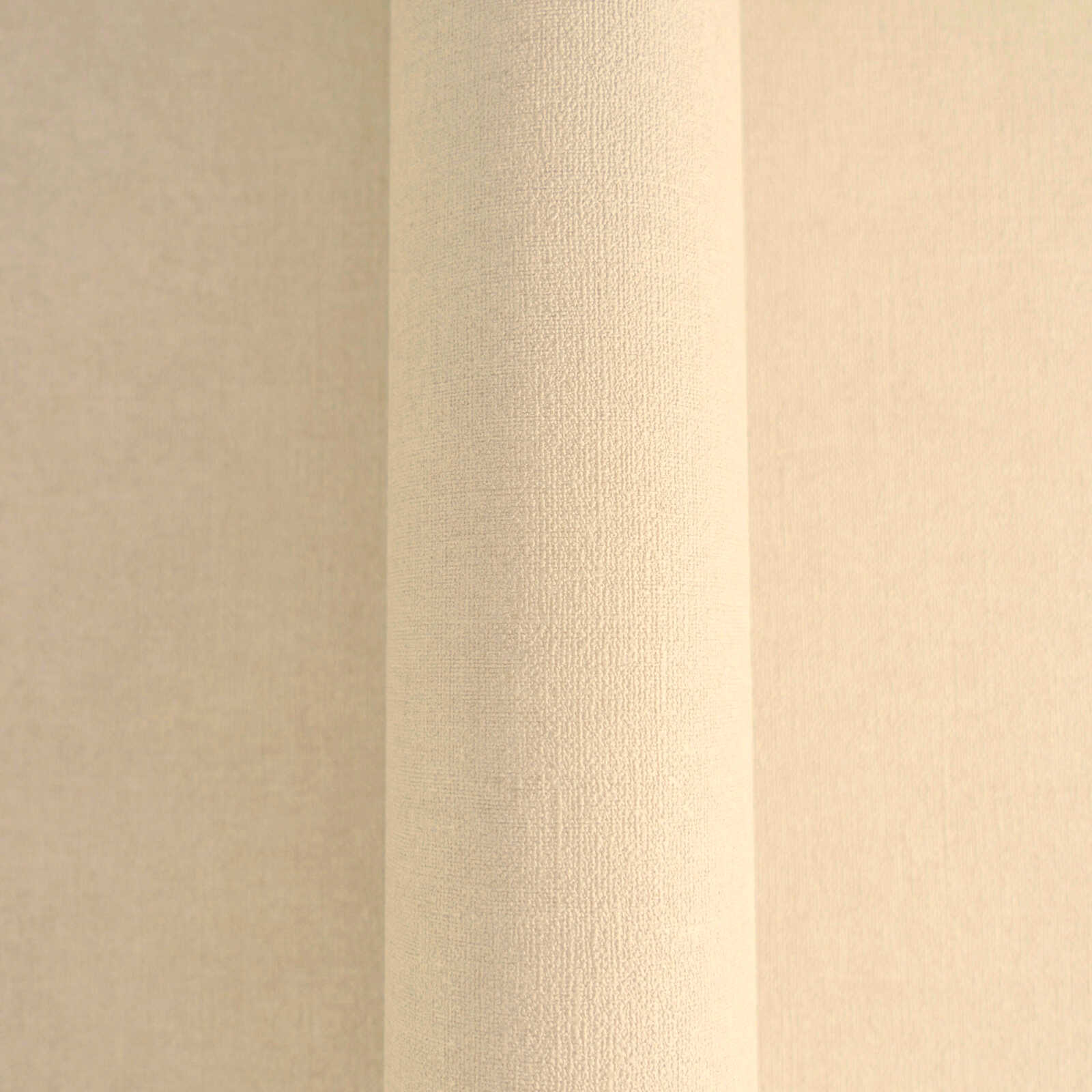 Tapetes smilškrāsas ar raupju struktūru un matētu virsmu - idejas interjerām