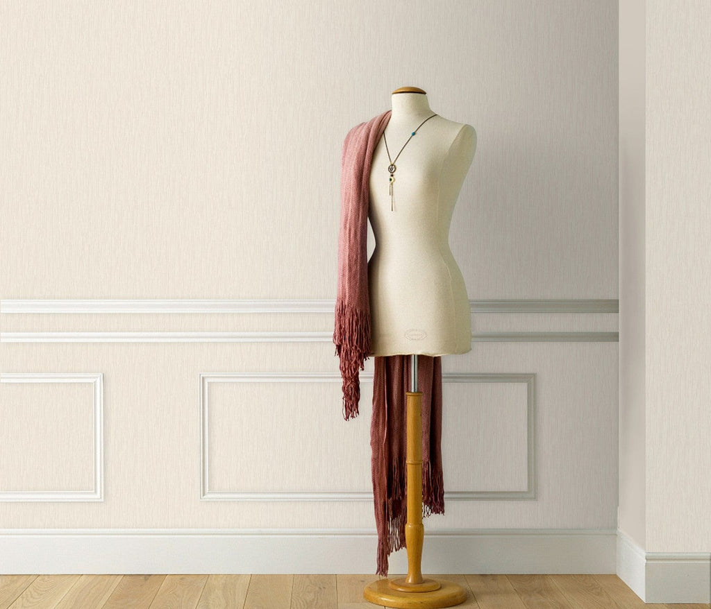 Krēmkrāsas tapetes ar viļņotām līnijām un smalku mirdzuma efektu, 3745541, kabinetām - interjers 3