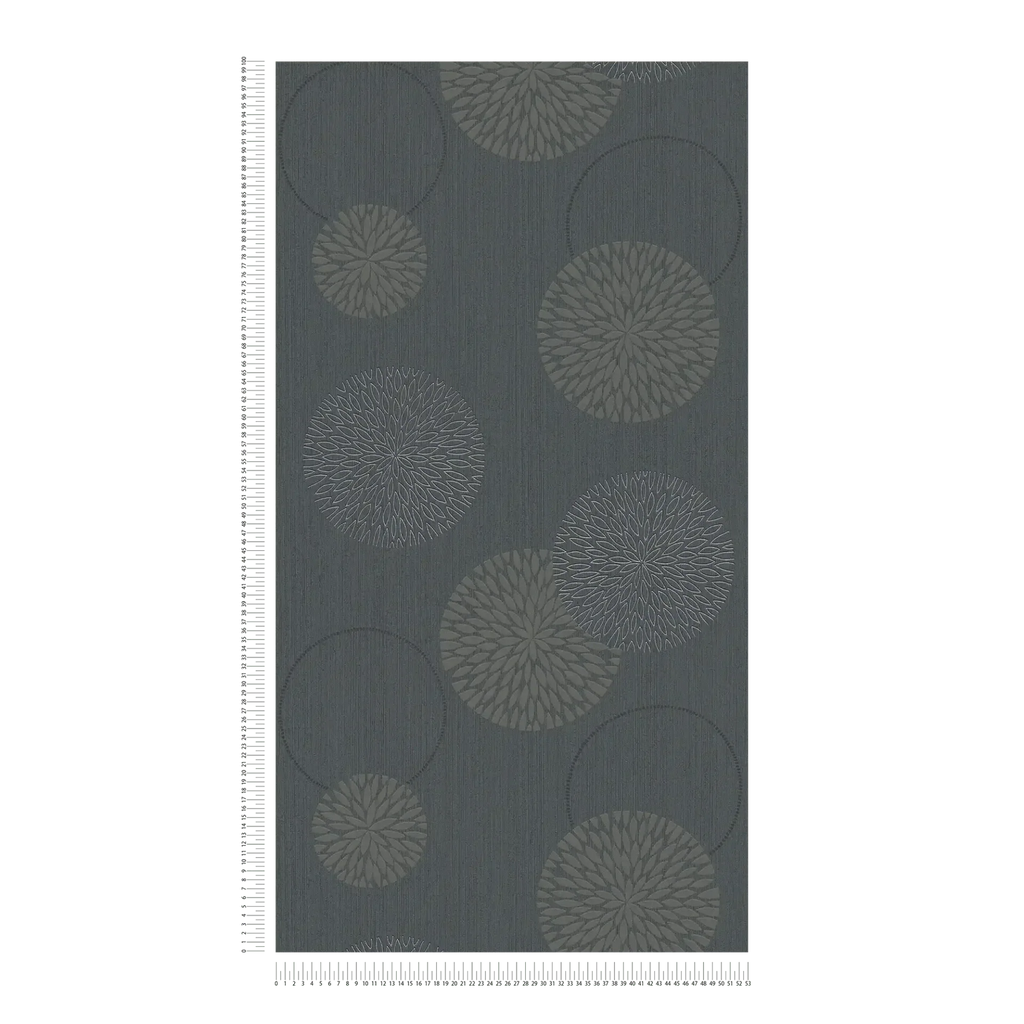 Melnas ziedu tapetes ar izteiksmīgu rakstu greznam un akcentētam interjeram