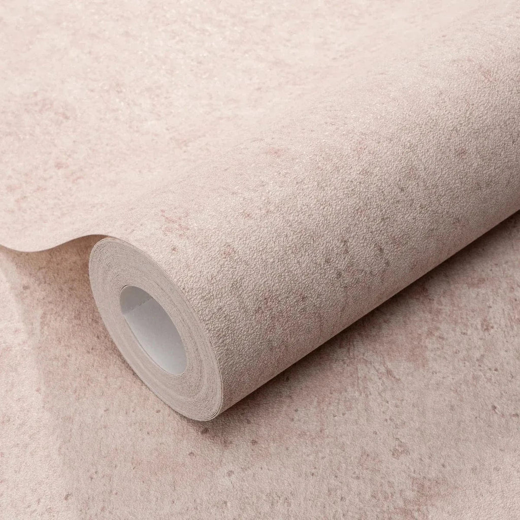 Rozā tapetes ar apmetuma faktūru un matētu virsmu – interjera iedvesma Erismann  