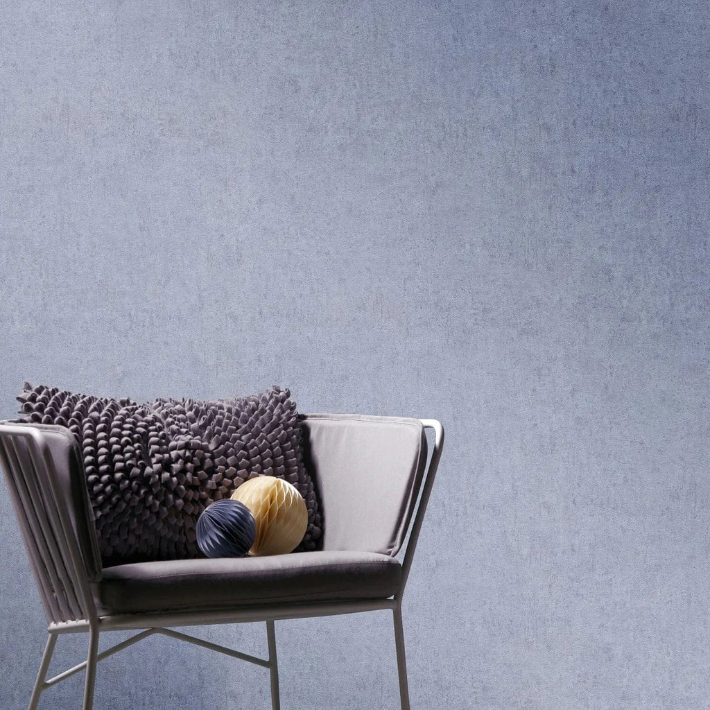 Zilas apmetuma efekta tapetes mierīgam interjeram – Erismann dizains  