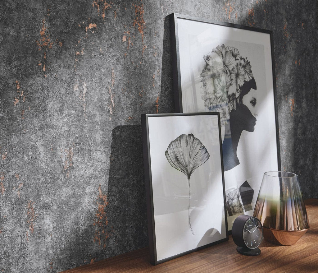 Tapetes melnā krāsā ar unikālu tekstūru, kas atgādina koka mizu un atdzisušu lavu, 3752353, skats interjerā 2