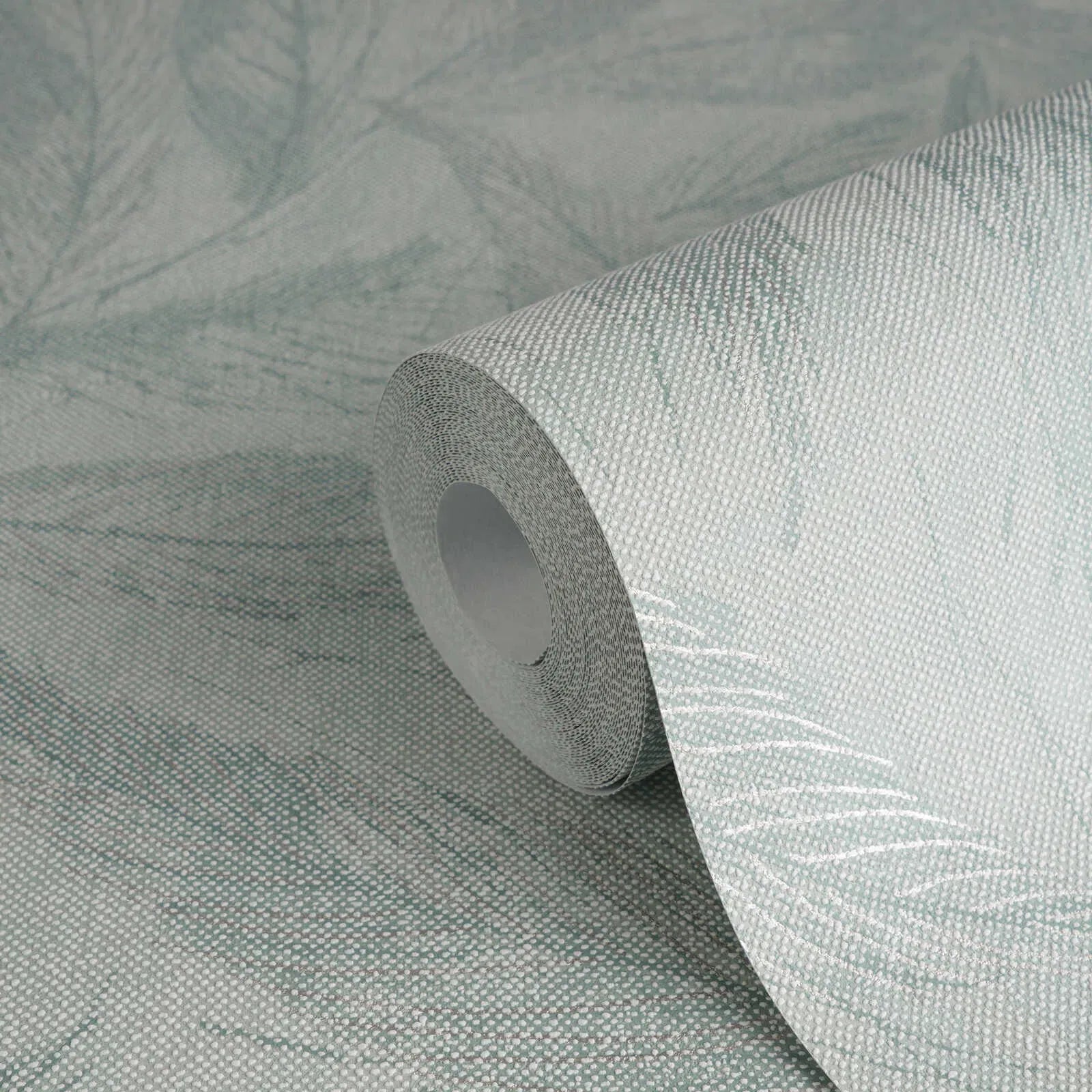 Zaļas tapetes ar filigrānu spalvu dizainu un maigu spīdumu | 3010665