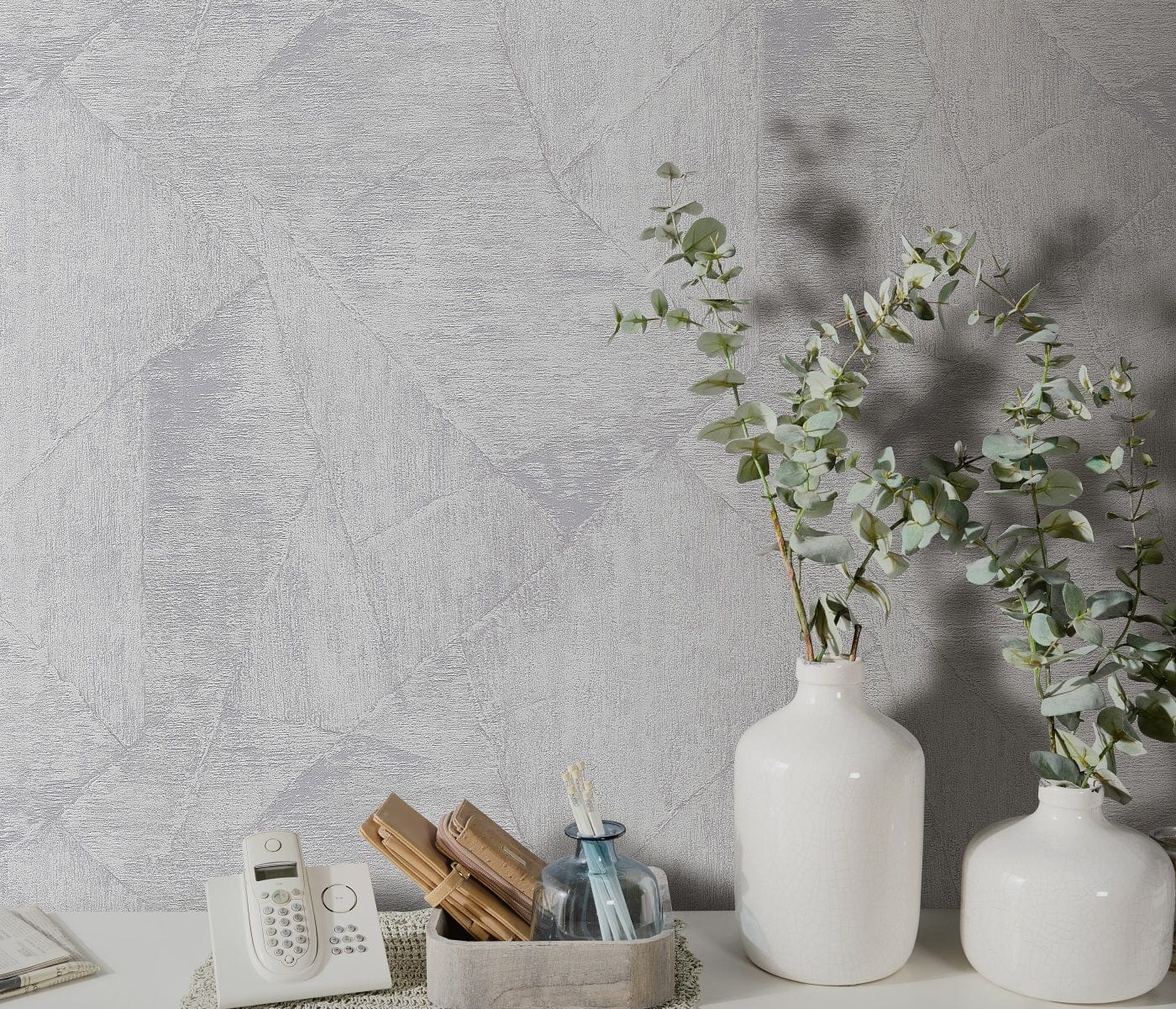 Pelēkas ģeometriskas tapetes modernai un minimālistiskai atmosfērai, 3737373, showroom 2