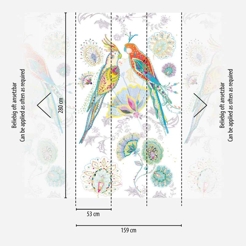 Tapetes ar pāvu un ziediem uz balta fona — dekoratīvs panelis - kombinācija ar mebelēm