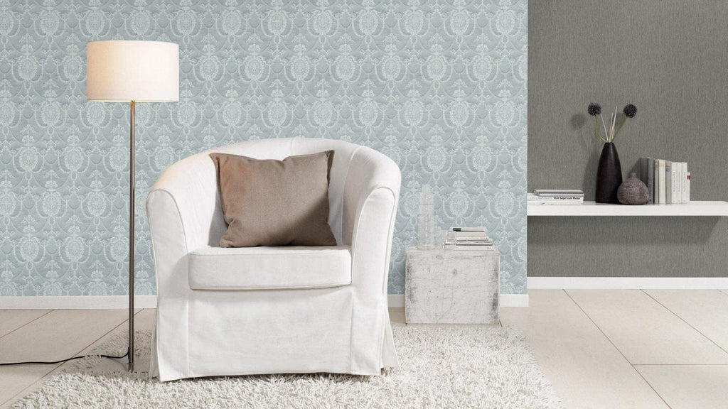 Smalka izšuvuma tapetes ar baroka ornamentu, zilā krāsā, RASCH, 570830, Trianon XIII