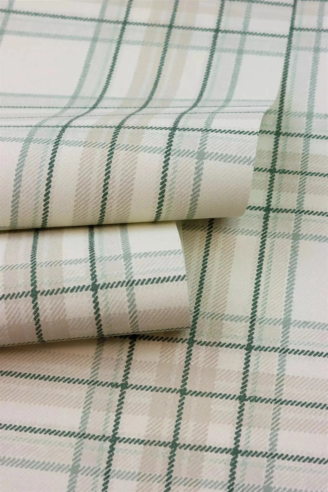 Tapetes ar tartāna rakstu, krēmkrāsas un zaļā kombinācijā, RASCH, 537437, Curiosity