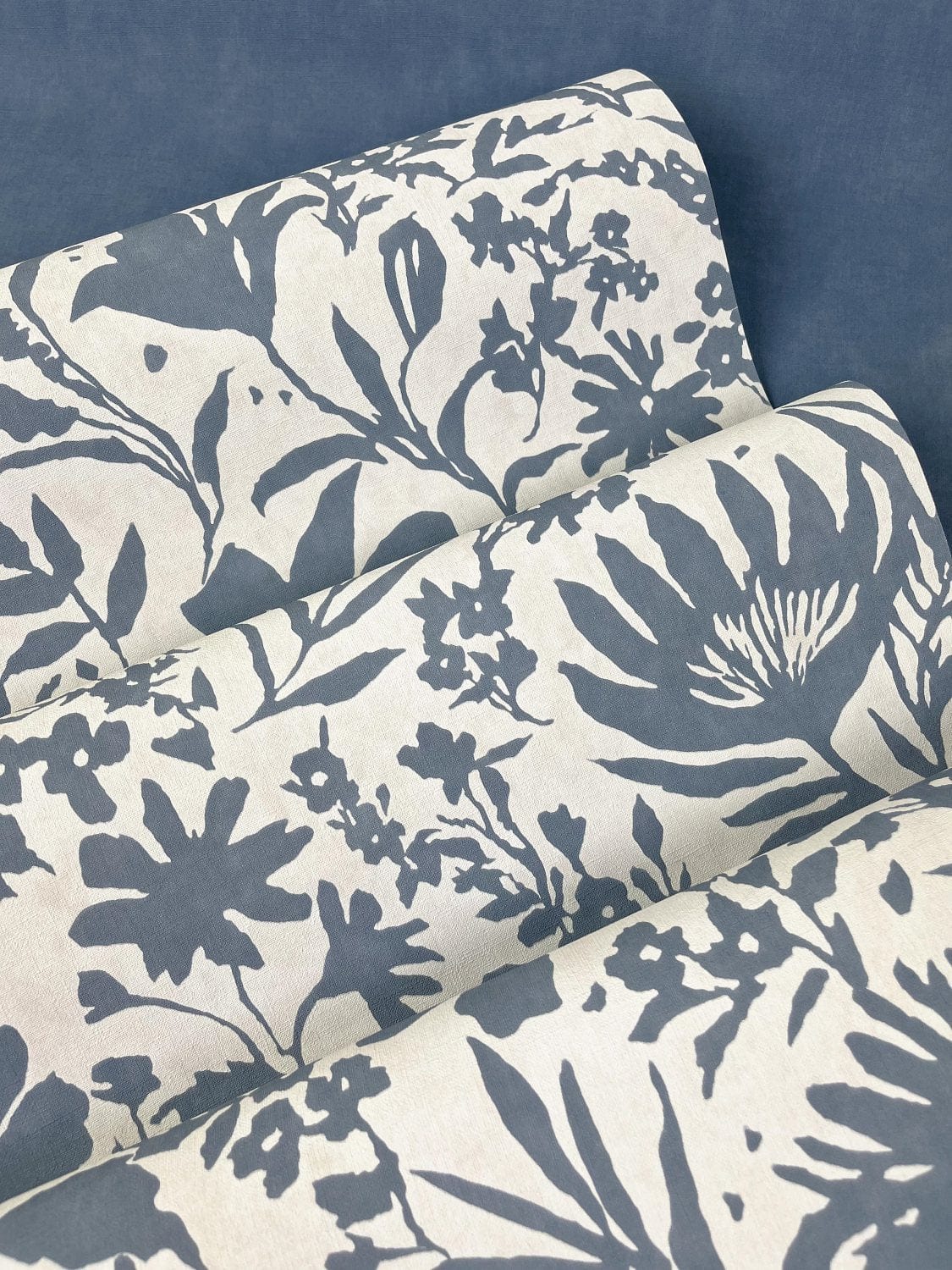 Tekstila tekstūras tapetes, zilā krāsā, RASCH, 330090, Paraiso