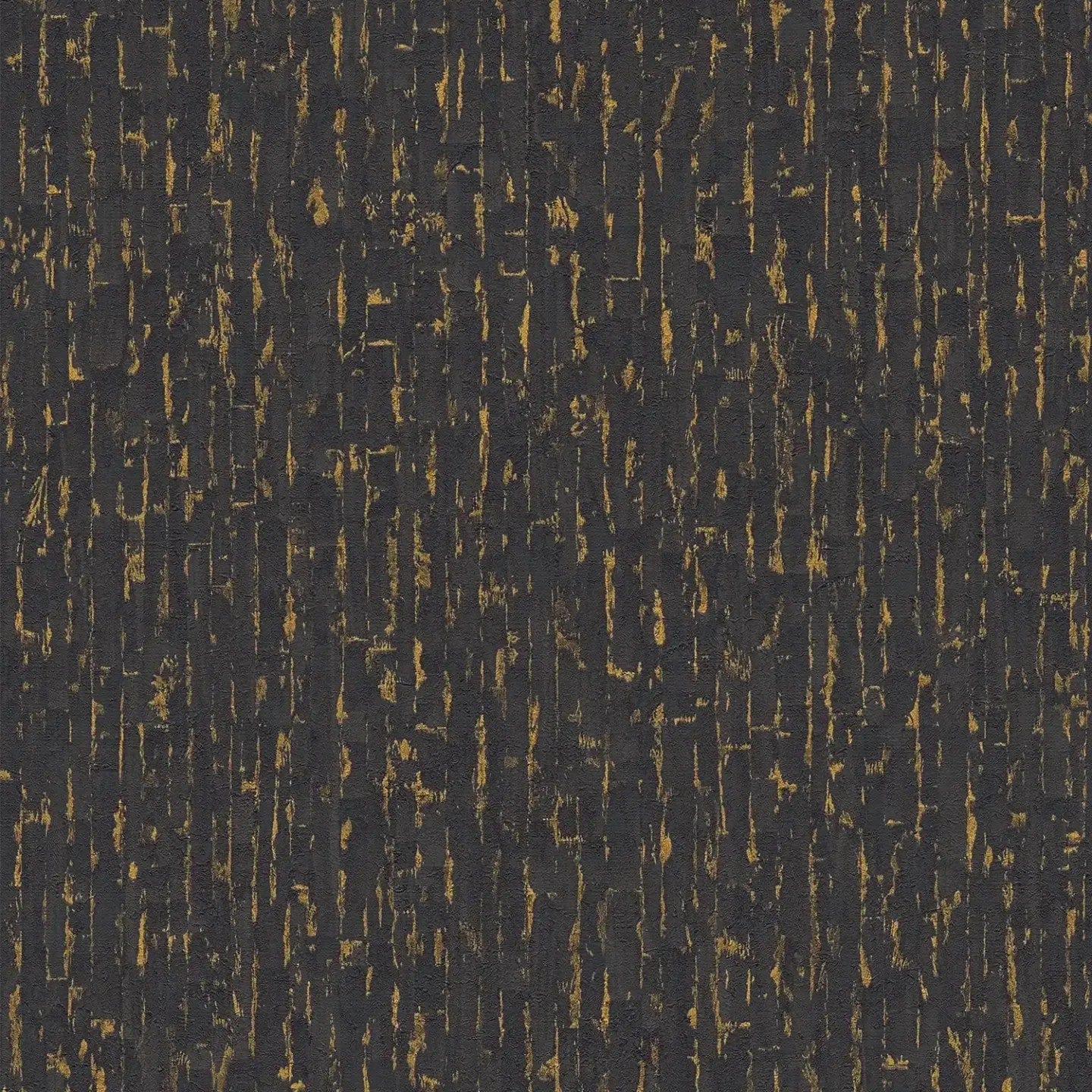 Melni zelta tapetes ar teksturētu auduma efektu un reljefu - guļamistabas interjerā