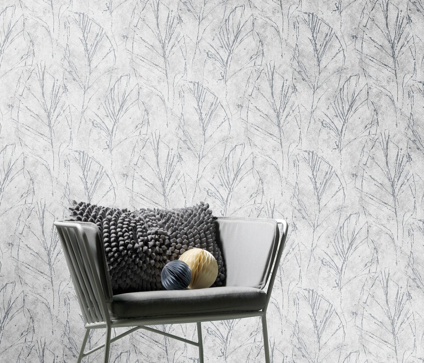 Tumši pelēkas tapetes ar dabas dizainu elegances piešķiršanai telpai, 3737656, showroom 2