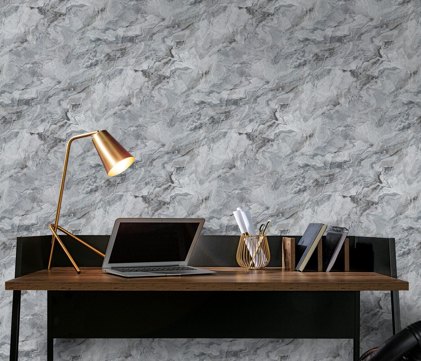 Tumši pelēkas marmora tapetes ar viļņu dizainu modernam interjeram, 3737247, showroom 3