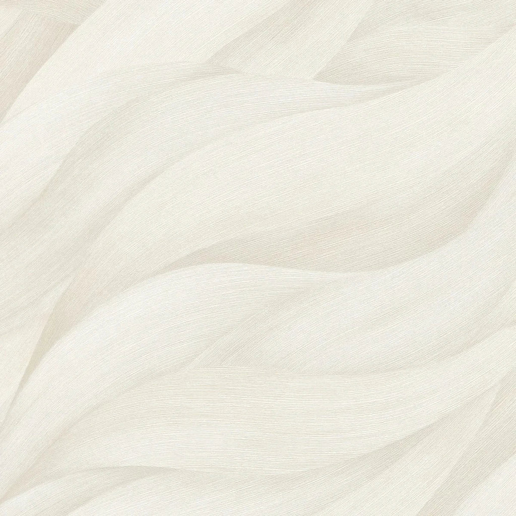 Viļņveida raksta tapetes gaišos toņos – moderns sienas akcents interjerā  