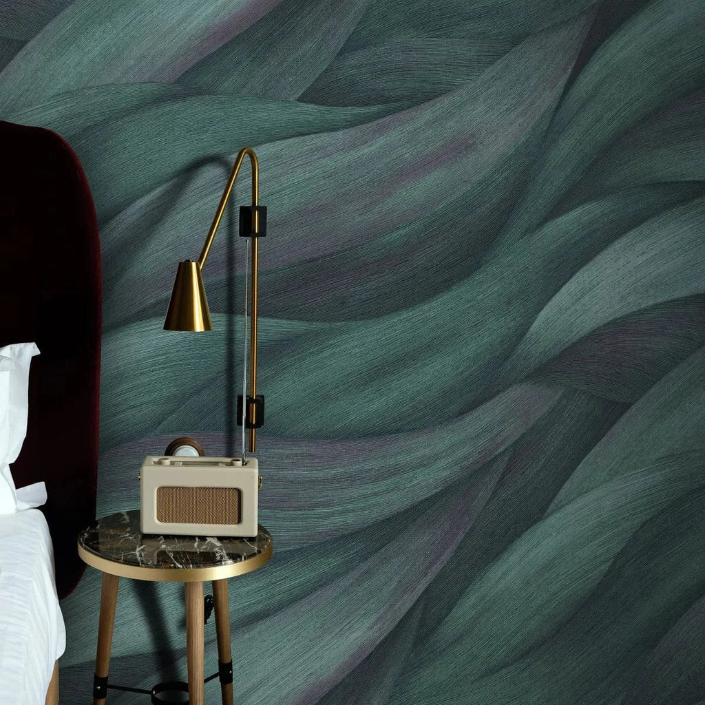 Zilās viļņveida tapetes elegantiem sienu akcentiem – iedvesma interjeram  