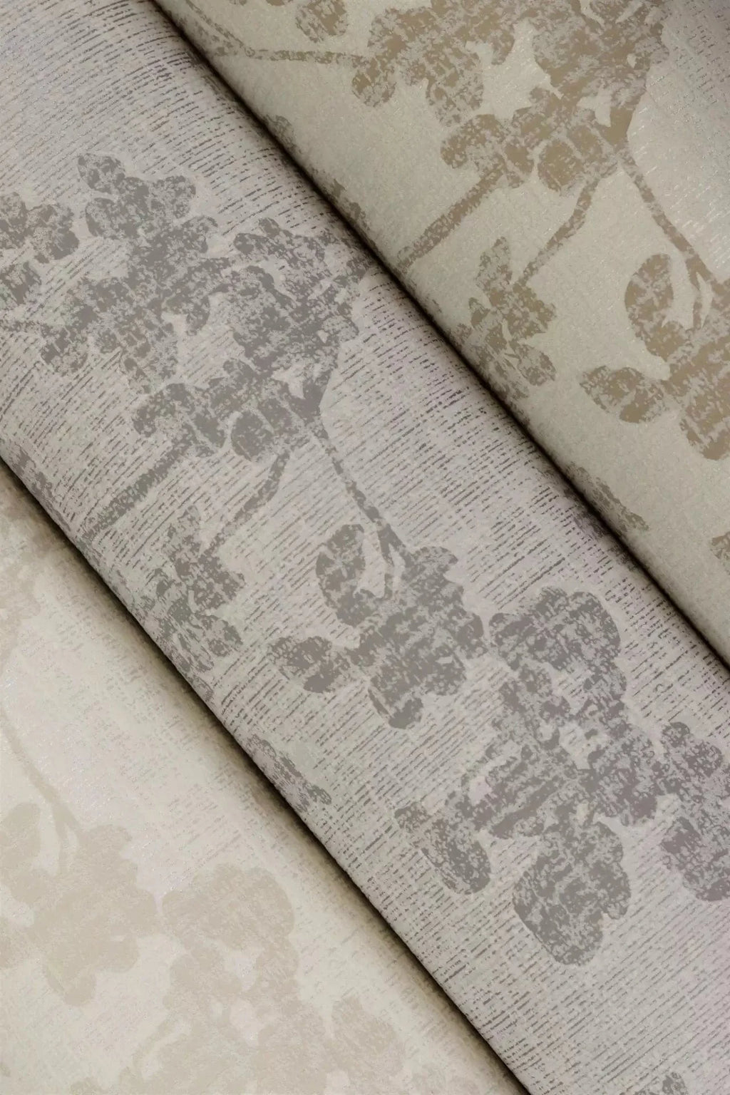 Pelēkas tapetes RASCH ar tekstila virsmu un smalkiem zariņiem, maigs spīdums, 653861, Welcome home