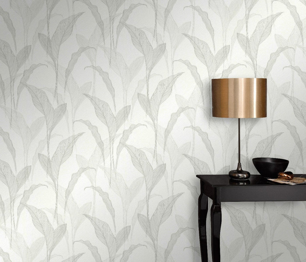 Baltas un sudraba botāniskās tapetes ar elegantu lapu rakstu un mirdzošu efektu, 3711473, piemērs 4