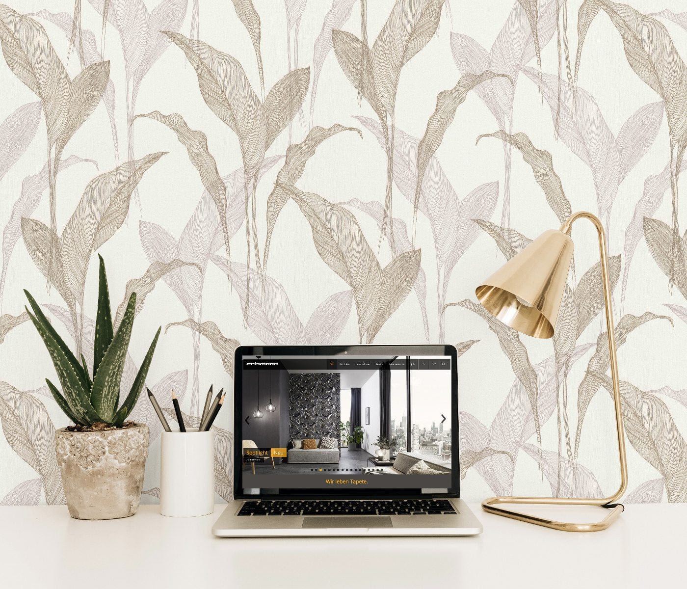 Zelta, krēmkrāsas un bēšas tapetes ar elegantu lapu motīvu botāniskajā stilā, 3711436, piemērs 3