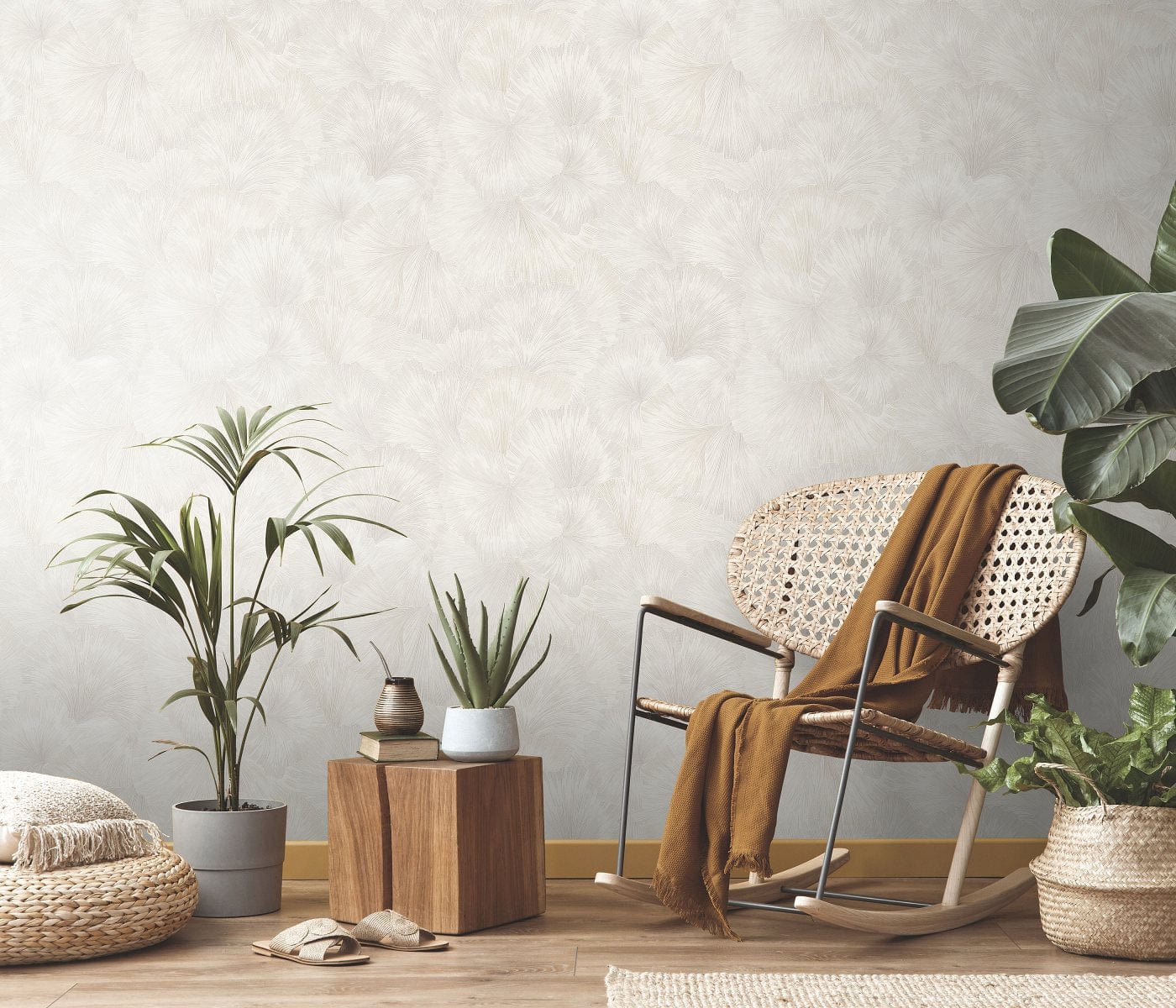 Tapetes krēmkrāsā ar delikātu lapu dizainu, kas piešķir telpai gaišumu un mājīgumu, 3752016, skats interjerā 2