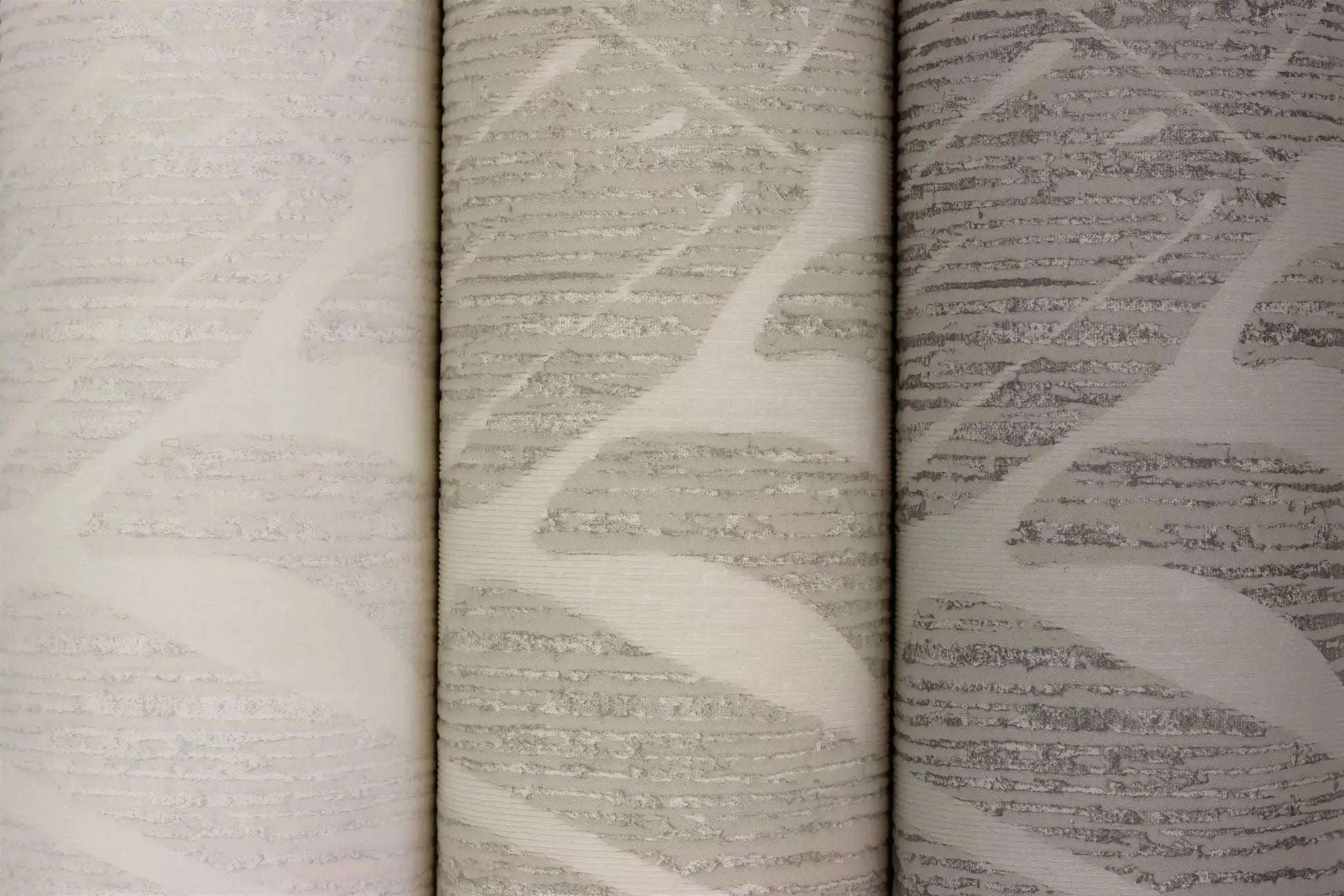 Flizelīna tapetes RASCH pelēkā krāsā ar tropiskām lapām, 653137, Welcome home