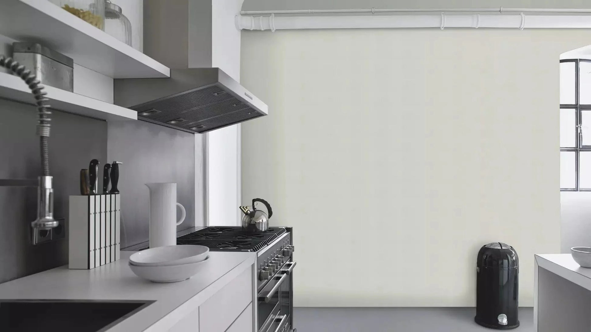 Flizelīna tapetes RASCH pelēkā krāsā ar smalku tekstūru, 654134, Welcome home