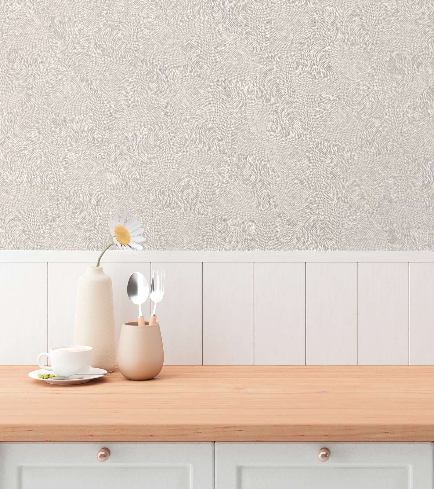 Krēmkrāsas tapetes ar apļiem un metālisku efektu gaišā un greznā guļamistabas interjerā. SKU: 3010630, AS Creation.