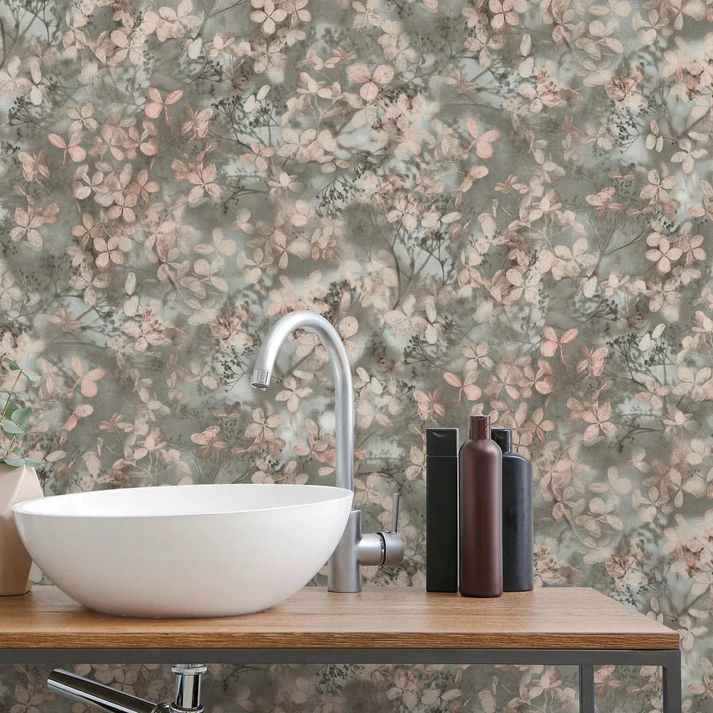 Tirkīza un krēmkrāsas vintage tapetes ar lapu motīvu interjerā – Erismann  