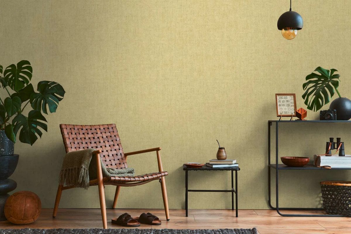 Zaļgandzeltenas vienkrāsainas tapetes ar lina tekstūru un spīdumu | 3007657