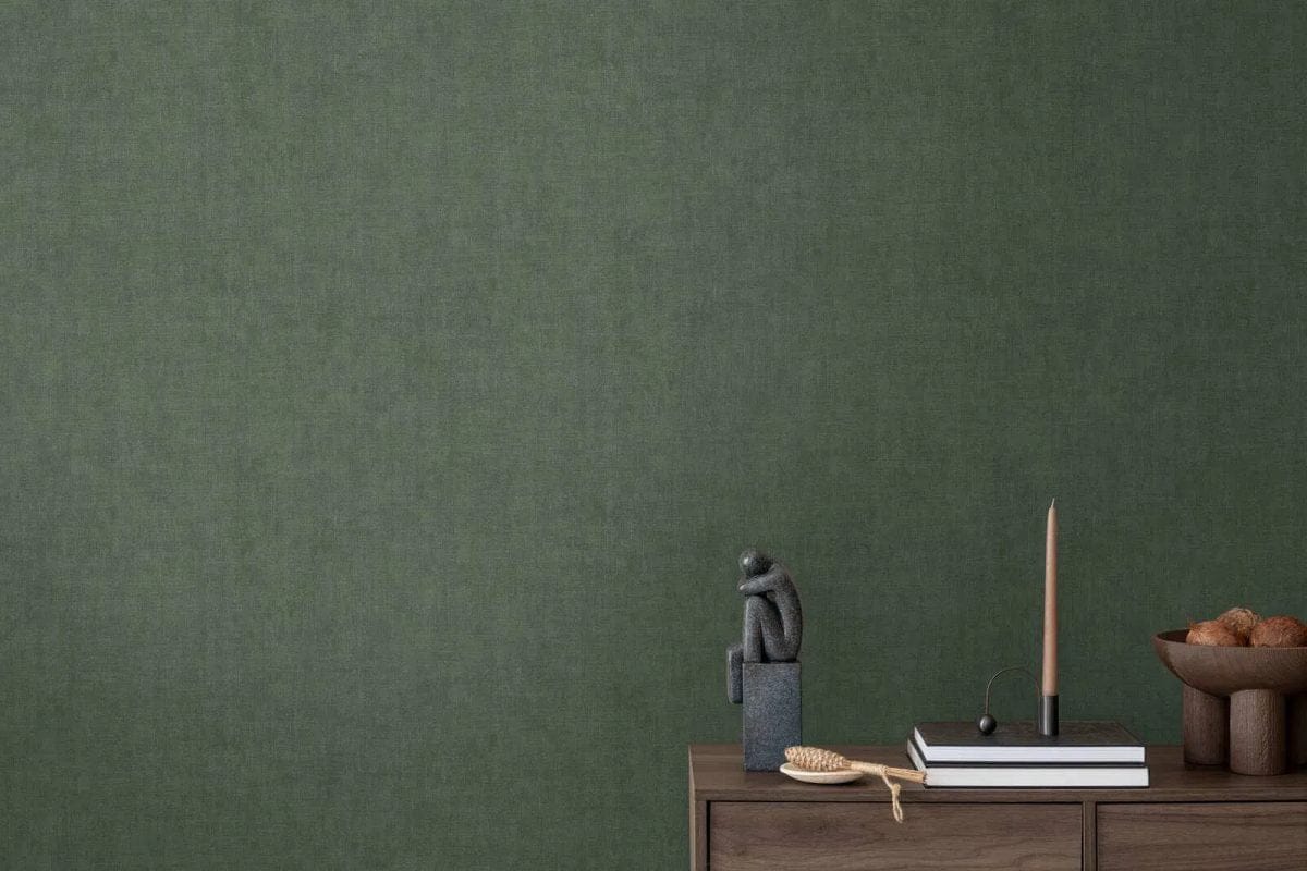Tumši zaļas tapetes ar auduma izskatu un maigu mirdzumu | 3007660