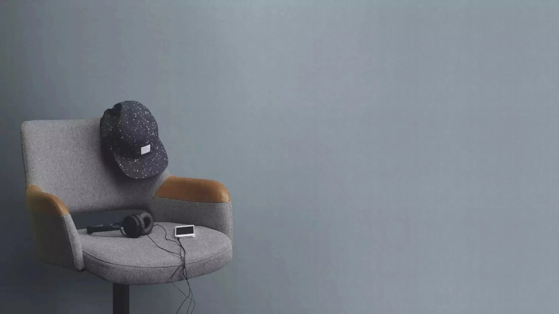 Vienkrāsainas tapetes zilos toņos ar tekstila faktūru, 633658, Color Your Life