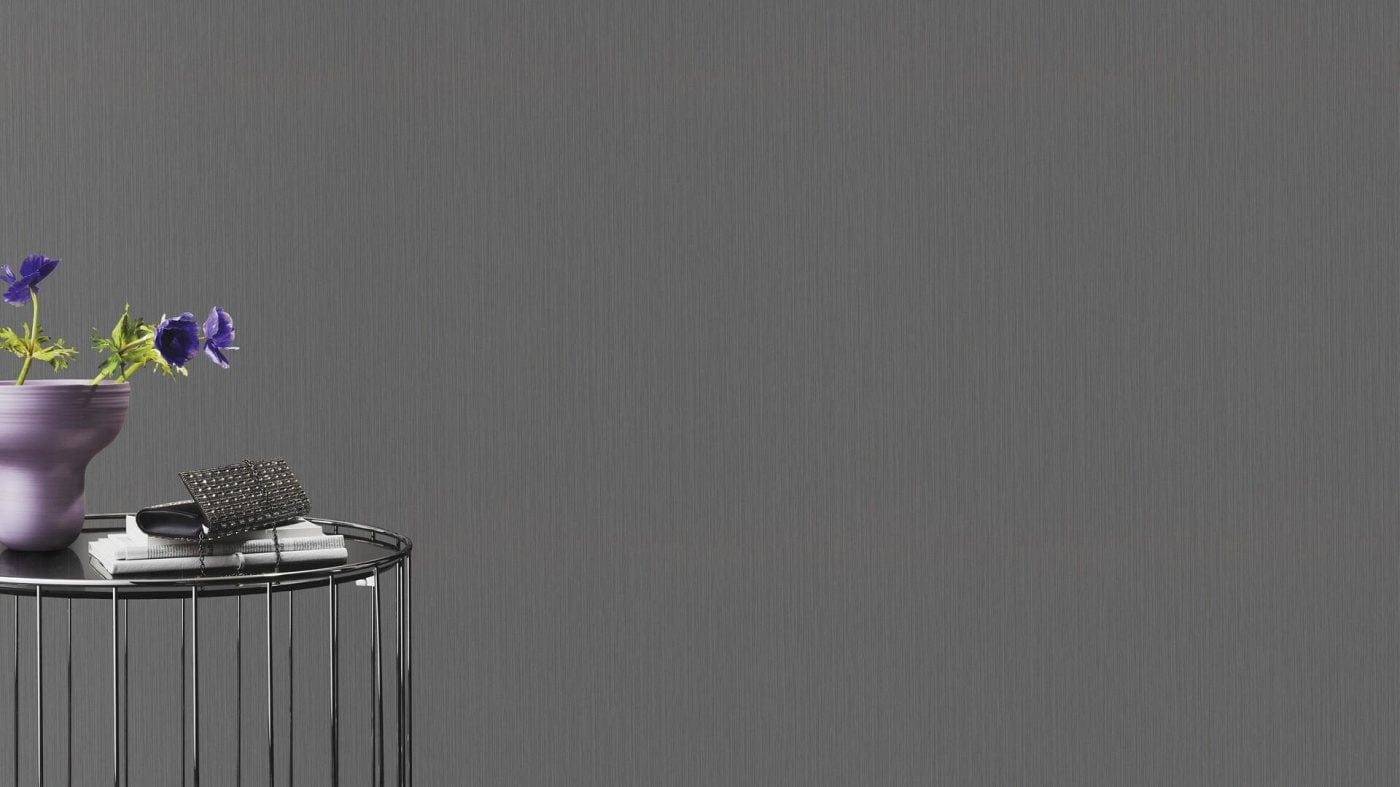 Vienkrāsainas tapetes ar vertikāli strukturētu tekstūru, tumši pelēkā krāsā, RASCH, 537697, Curiosity