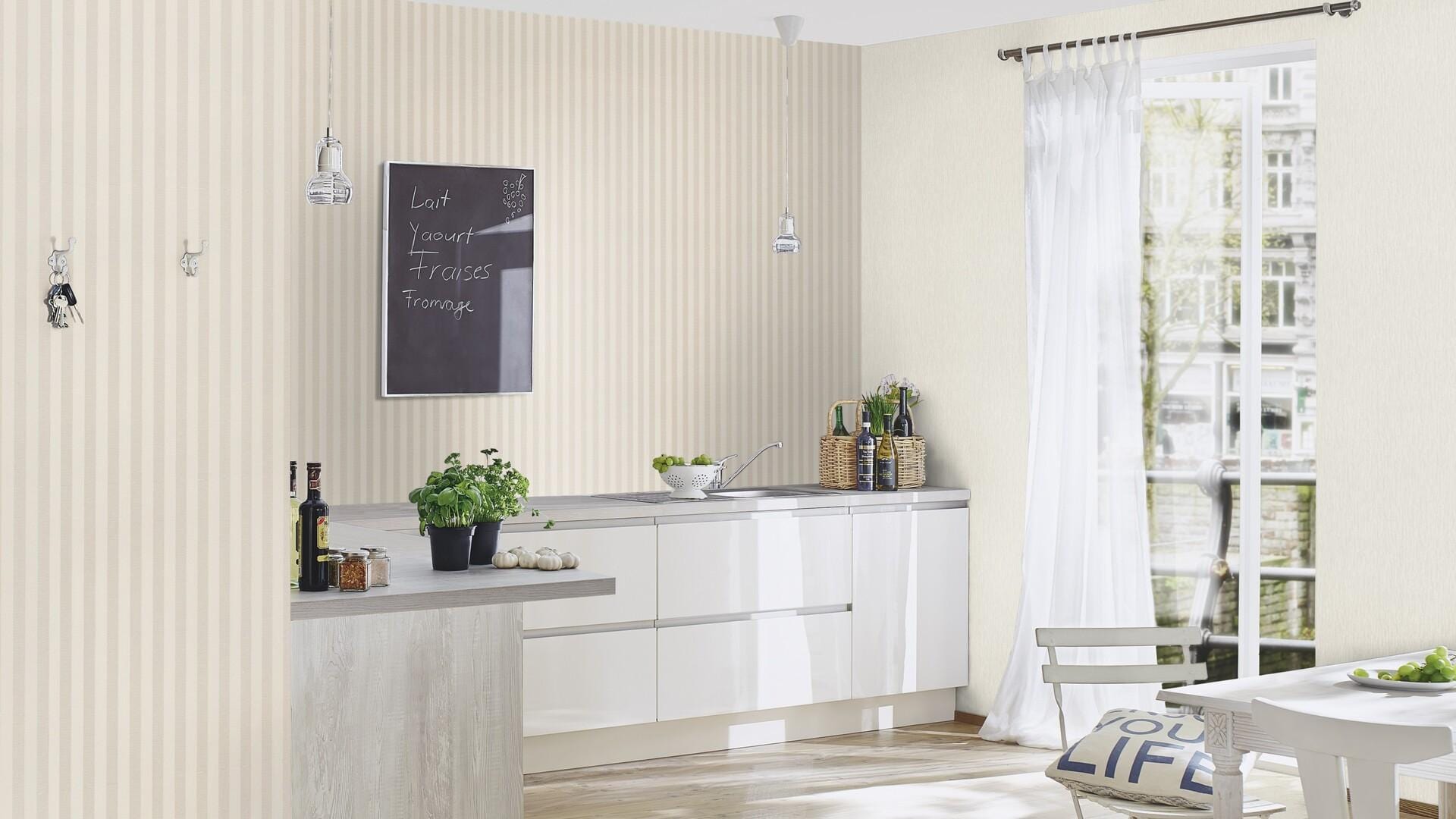 Vienkrāsainas tapetes ar mirdzuma efektu, gaiši pelēkā krāsā, RASCH, 570045, Trianon XIII