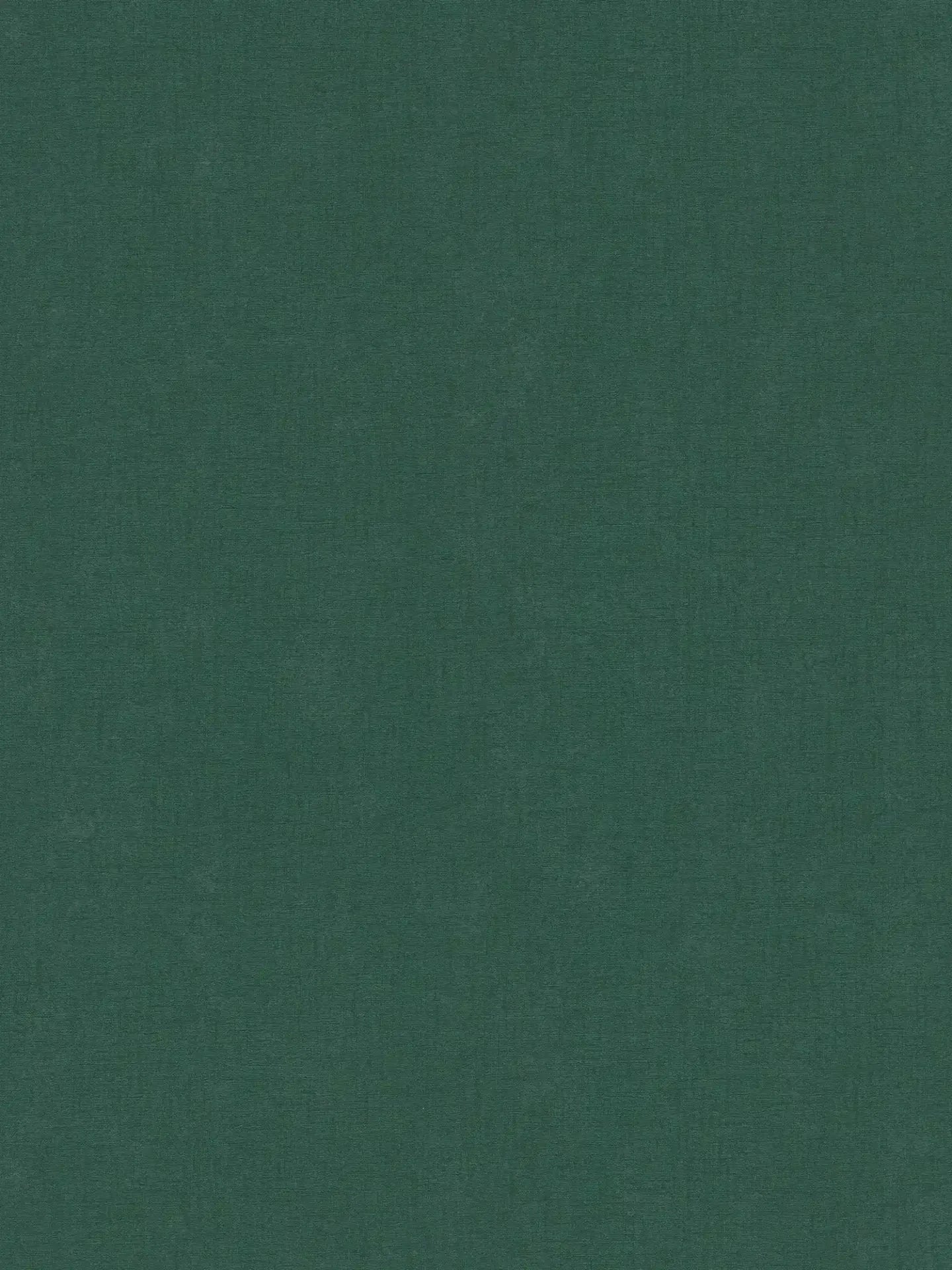 Tumši zaļas tapetes ar teksturētu virsmu dabiskai un elegantai sienu apdarei