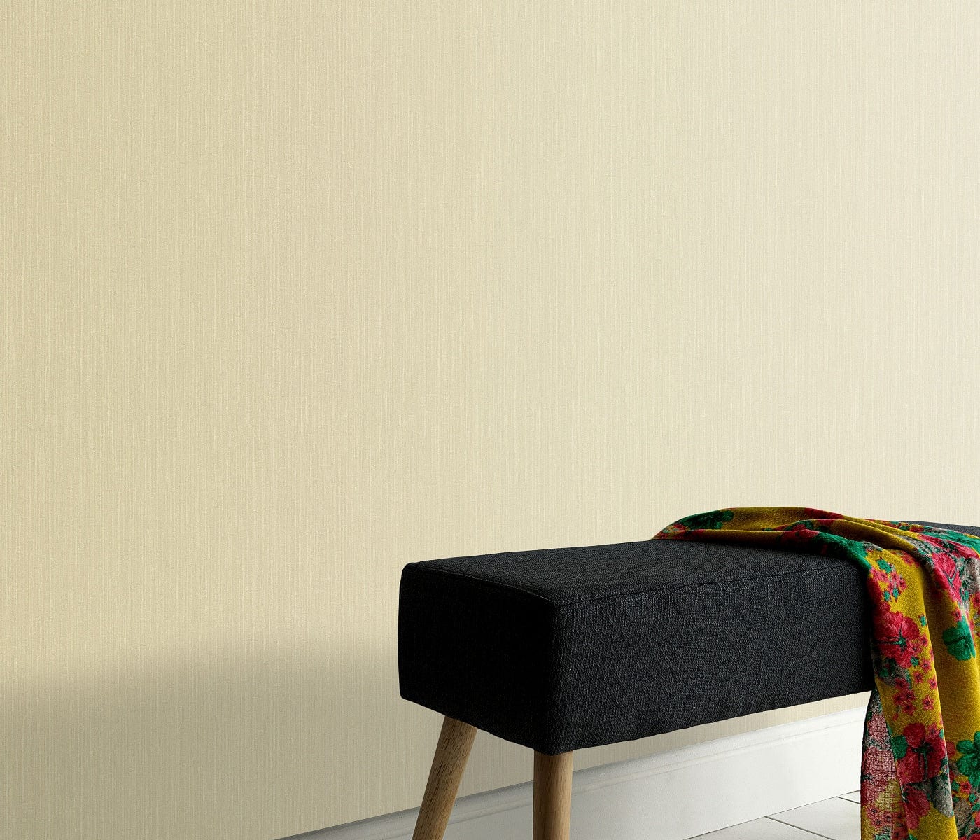 Zelta tapetes ar spīdīgu virsmu izsmalcinātam un luksusa interjeram, 3702452, bildes 3